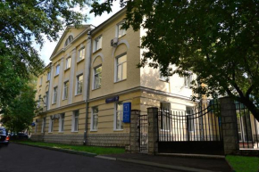 Izumrud Yug Hotel, Moscow